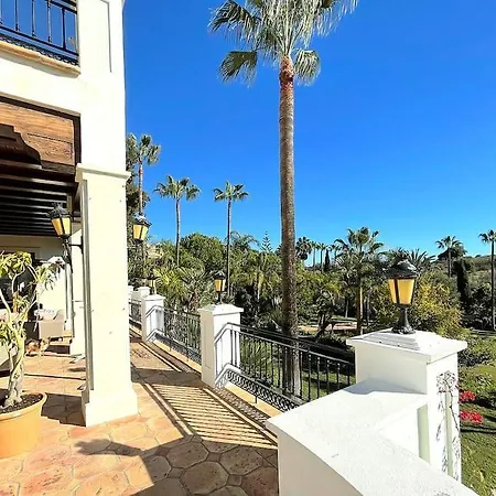 13 Bdrms Rancho Huge Garden Breathtaking Views!