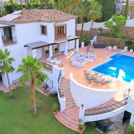 13 Bdrms Rancho Huge Garden Breathtaking Views!