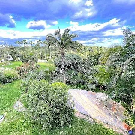 13 Bdrms Rancho Huge Garden Breathtaking Views!