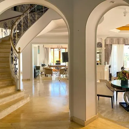 Villa 13 Bdrms Rancho Huge Garden Breathtaking Views! Estepona