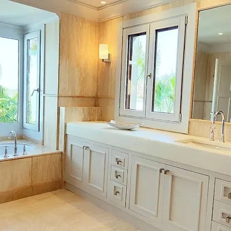 ヴィラ 13 Bdrms Rancho Huge Garden Breathtaking Views!